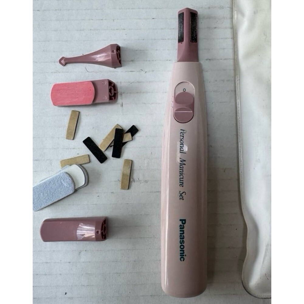 Vintage Panasonic Personal Manicure Set ES103 Device w/ Attachments Battery